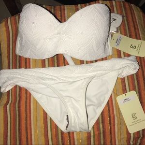 White Guria Beachwear set